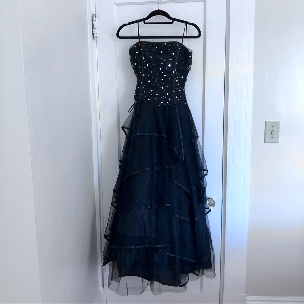 Long Black Corset Sequined Party Dress
